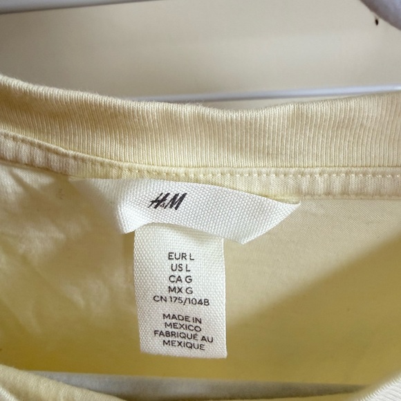H&M Butter Yellow T-Shirt - Picture 3 of 3
